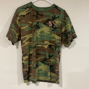 Mens Camo Riot Society T-Shirt Large